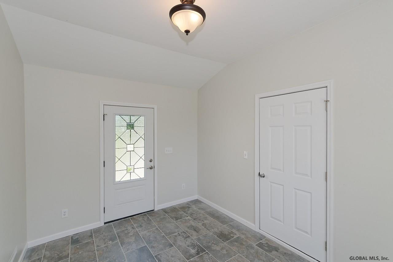 253 Turner Road Troy, NY 12182 - Photo 6 of 43 Photo 6