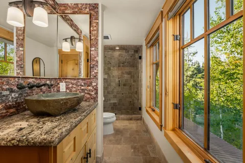 $3,200,000 | 13033 Camp Trail, Truckee, CA 96161