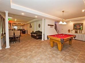 335 Red Oak Court, Unit 335 Monroeville, PA 15146 - Photo 20 of 50 a living room with furniture and kitchen view