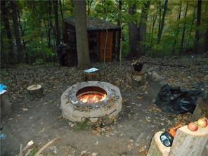 335 Red Oak Court, Unit 335 Monroeville, PA 15146 - Photo 45 of 50 a view of outdoor space and yard