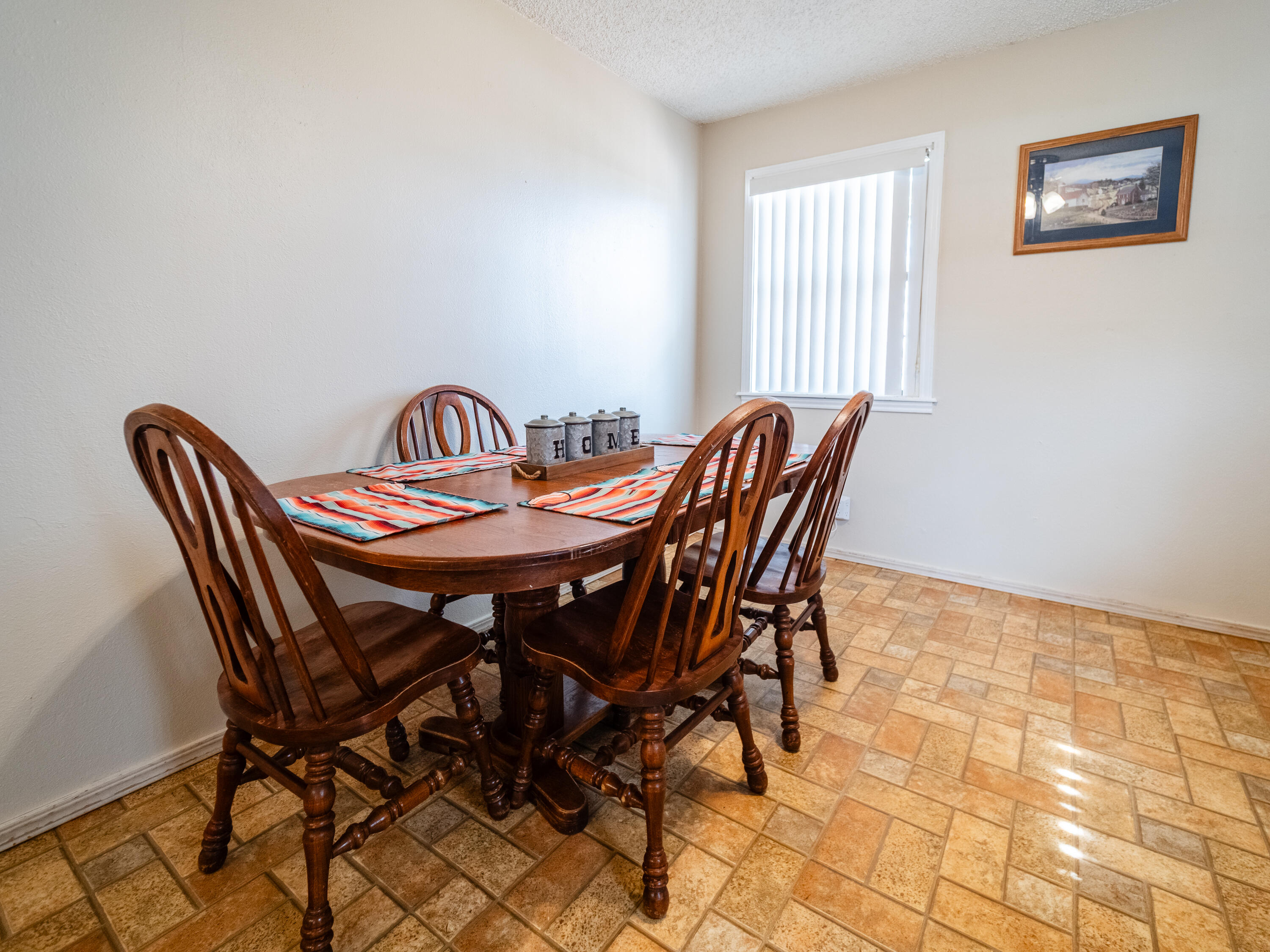 810 West 14th Street Post, TX 79356 - Photo 25 of 31 Dining Room
