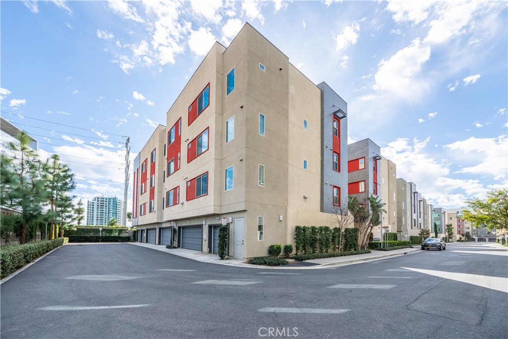 202 Tribeca Irvine, CA 92612 - Photo 17 of 20