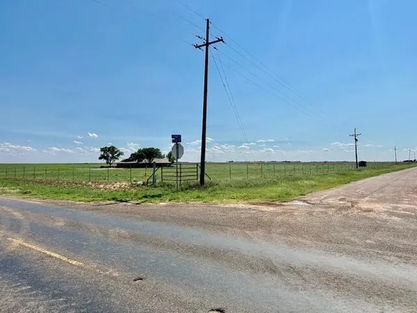 $5,112,525 | 179 F M, Wolfforth, TX 79382