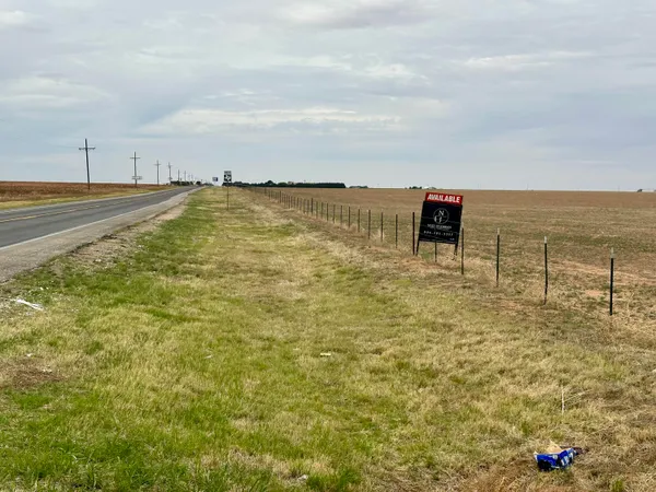 $5,112,525 | 179 F M, Wolfforth, TX 79382