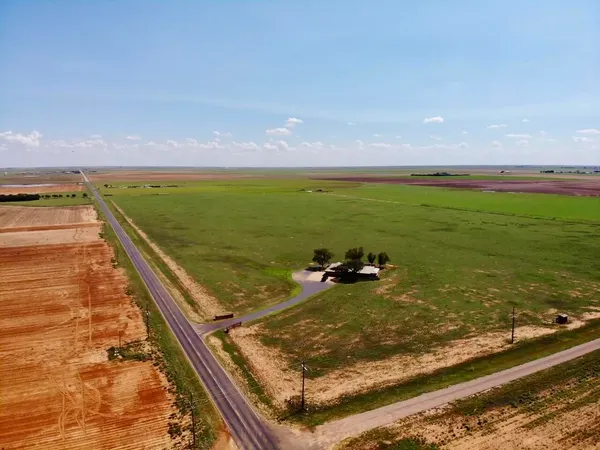 $5,112,525 | 179 F M, Wolfforth, TX 79382