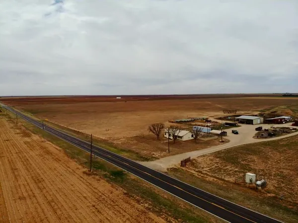 $5,112,525 | 179 F M, Wolfforth, TX 79382