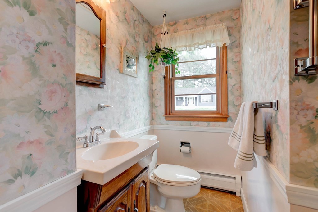32 Fairmeadow Road Wilmington, MA 01887 - Photo 27 of 33 Gallery Image 27