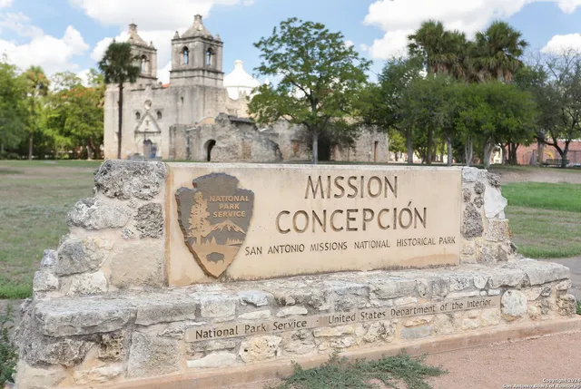 $1,195 | 214 Benita Street, Unit 3, San Antonio, TX 78210