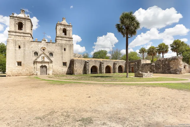 $1,195 | 214 Benita Street, Unit 3, San Antonio, TX 78210