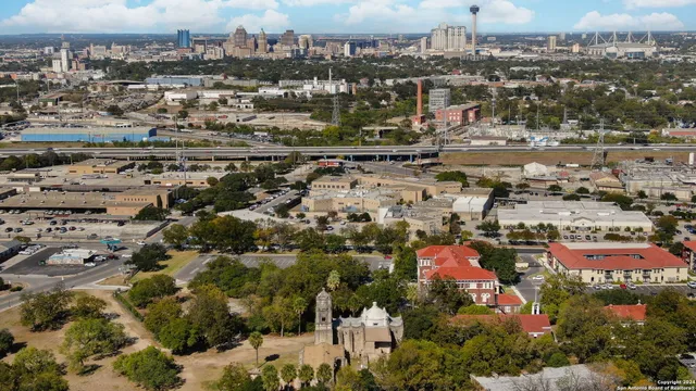 $1,195 | 214 Benita Street, Unit 3, San Antonio, TX 78210