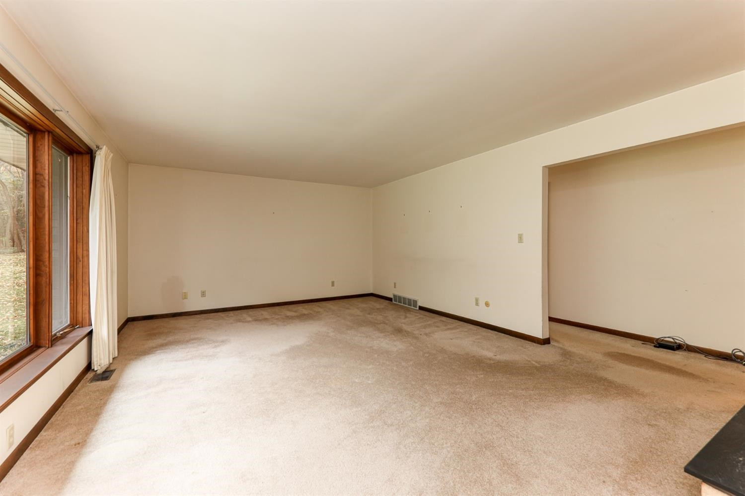 8156 Donovan Road Dexter, MI 48130 - Photo 6 of 63 Photo 6