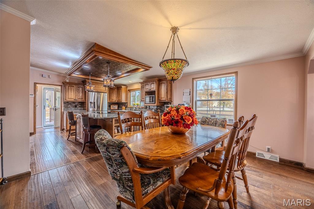 24960 County Road 64-959 Lebanon, MO 65536 - Photo 11 of 48