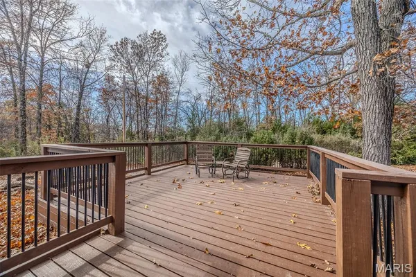 $749,900 | 24960 County Road 64-959, Lebanon, MO 65536