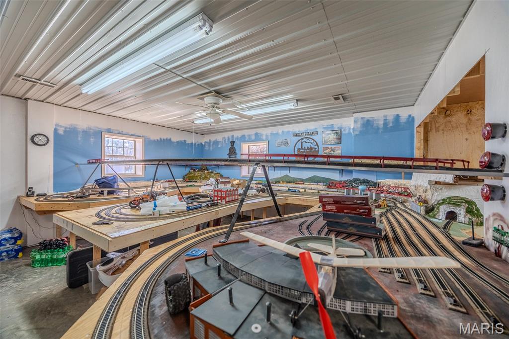 24960 County Road 64-959 Lebanon, MO 65536 - Photo 33 of 48