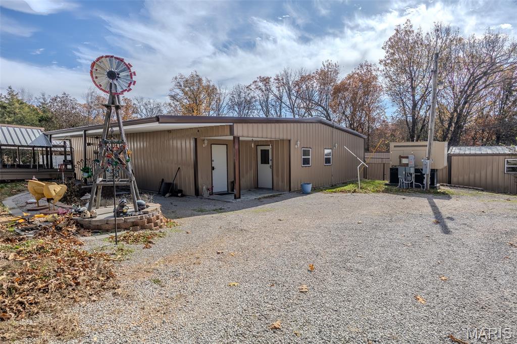 24960 County Road 64-959 Lebanon, MO 65536 - Photo 37 of 48