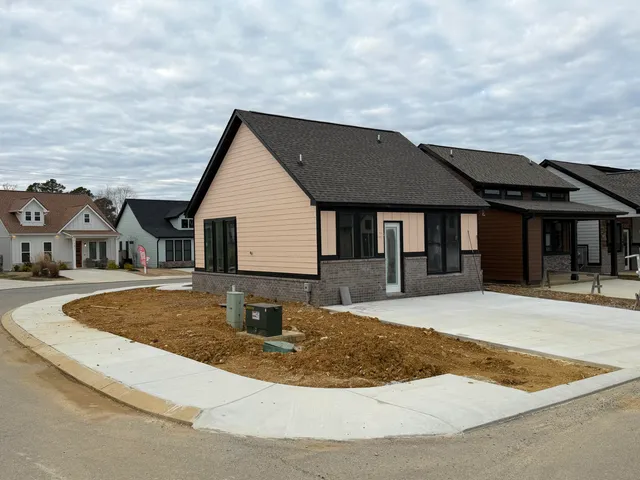 $250,000 | 138 Idle Pl Circle, Unit LOT 84, Rossville, GA 30741