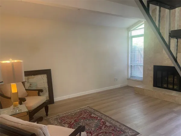 $1,950 | 5734 Harvest Hill, Dallas, TX 75230