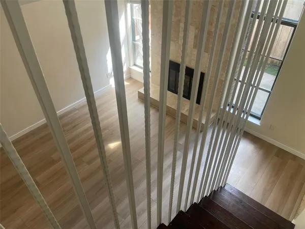 $1,950 | 5734 Harvest Hill, Dallas, TX 75230