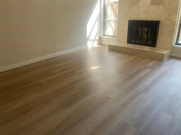 $1,950 | 5734 Harvest Hill, Dallas, TX 75230