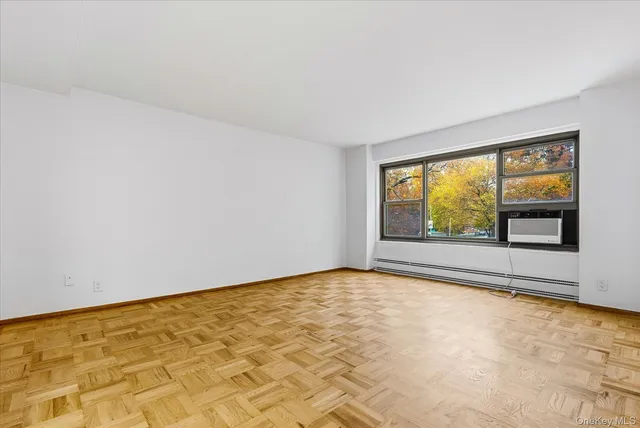 $375,000 | 21-85 34th Avenue, Unit 2D | Astoria