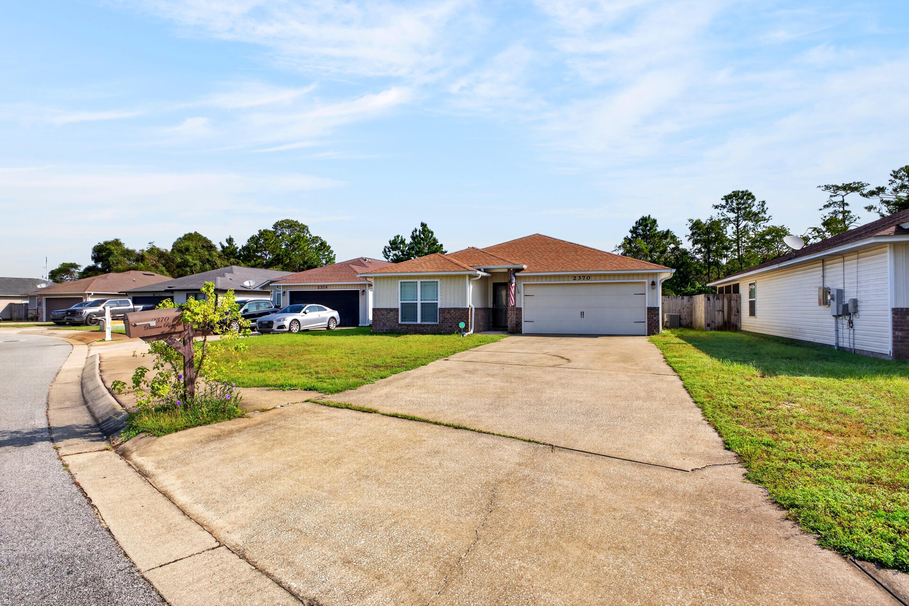 2370 Duncan Ridge Drive Navarre, FL 32566 - Photo 2 of 34 Gallery Image 2