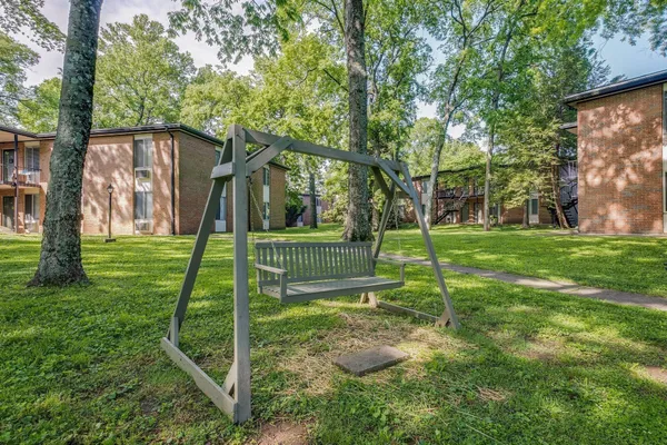 $1,650 | 2601 Hillsboro Pike, Unit P4, Nashville, TN 37212