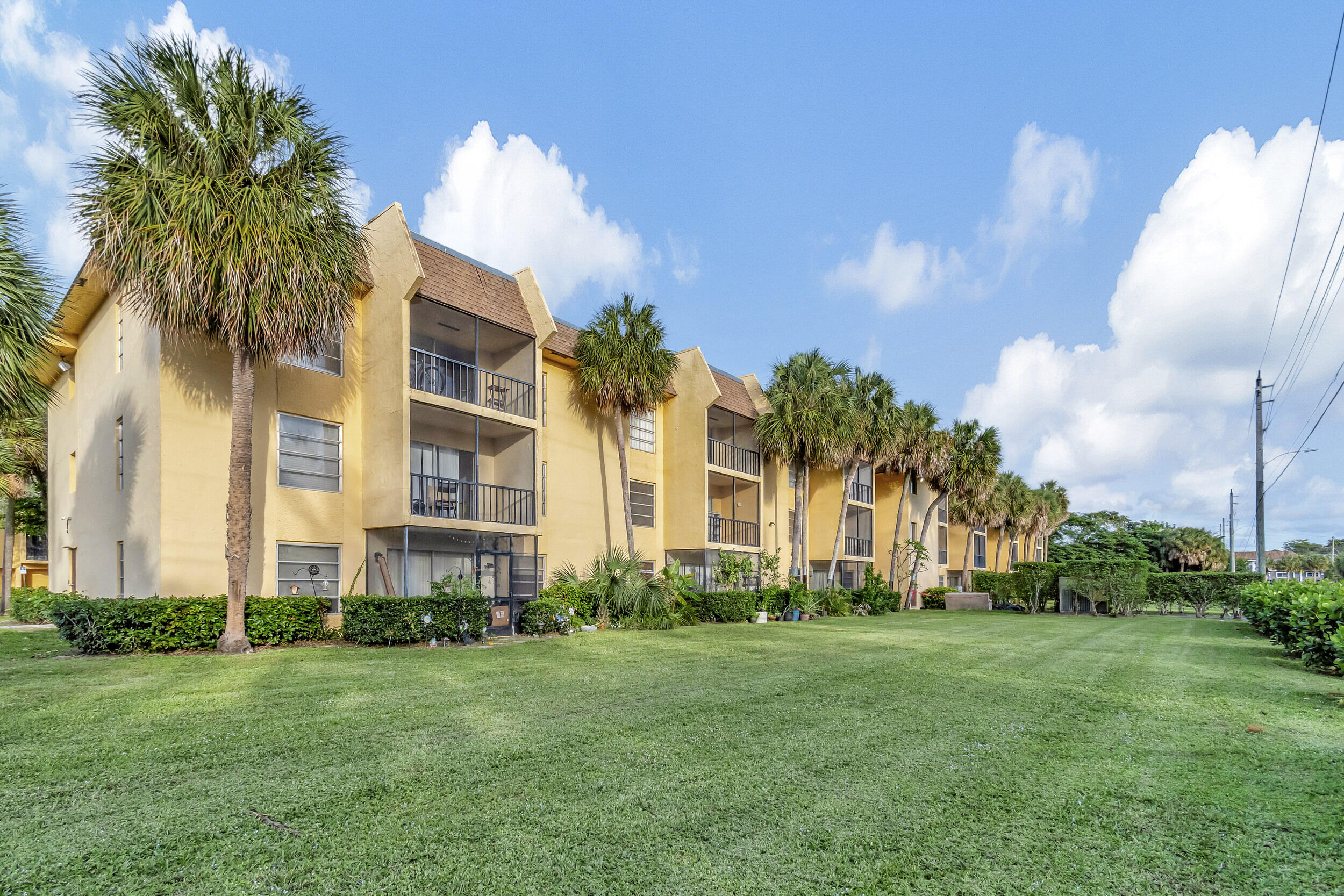 460 Northwest 20th Street, Unit 211 Boca Raton, FL 33431 - Photo 1 of 44 Back of Building