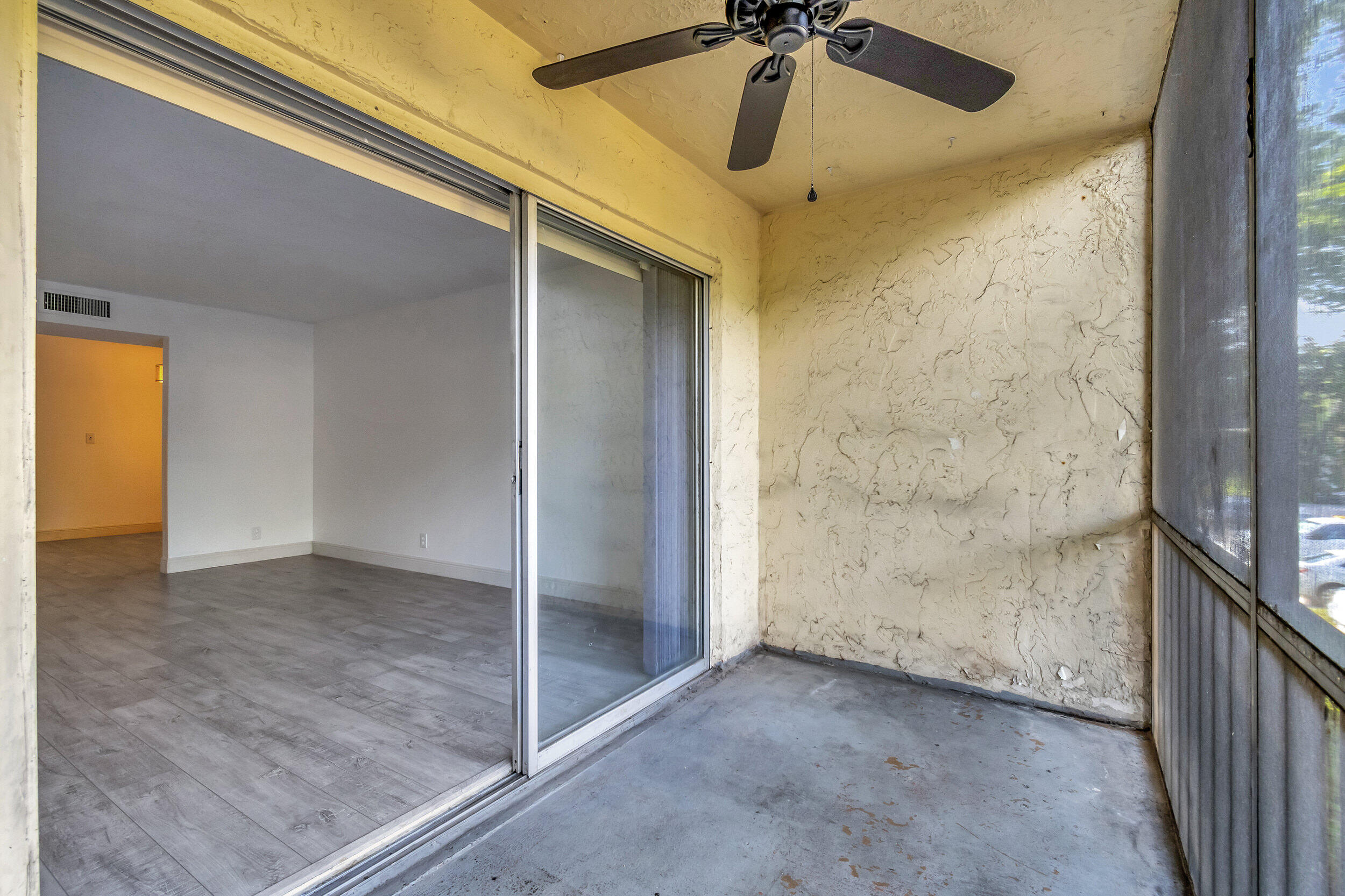 460 Northwest 20th Street, Unit 211 Boca Raton, FL 33431 - Photo 29 of 44 Screened in Patio