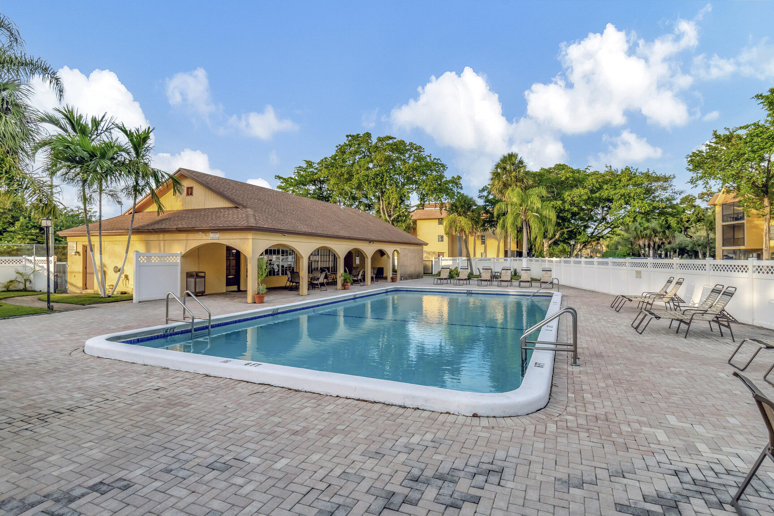 460 Northwest 20th Street, Unit 211 Boca Raton, FL 33431 - Photo 44 of 44 Amenities