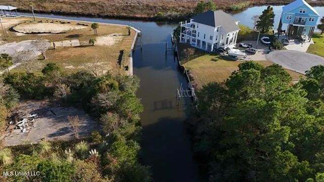 $52,000 | 3526 Lumahai Place, Diamondhead, MS 39525