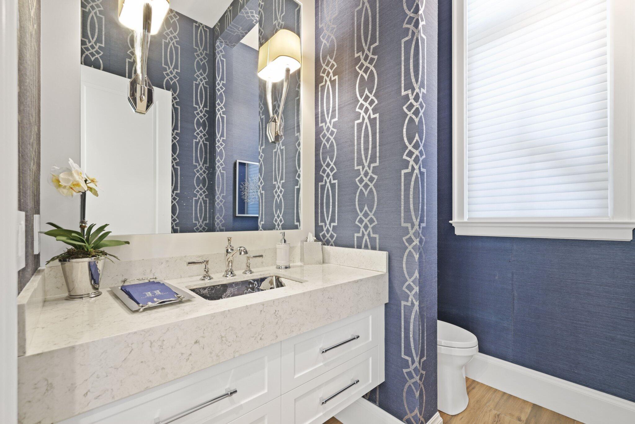 3700 Northeast 24th Avenue Lighthouse Point, FL 33064 - Photo 19 of 100 3700 Northeast 24th Ave - 19.jpg-SMALL