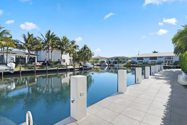 $9,495,000 | 3700 Northeast 24th Avenue, Lighthouse Point, FL 33064