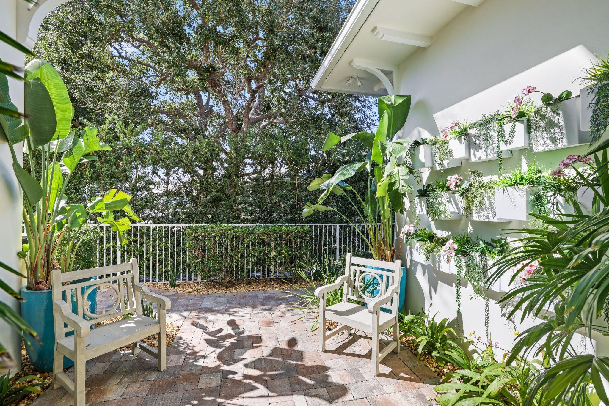 3700 Northeast 24th Avenue Lighthouse Point, FL 33064 - Photo 67 of 100 3700 Northeast 24th Ave - 86.jpg-SMALL