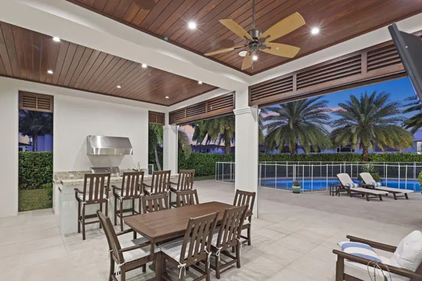 $9,495,000 | 3700 Northeast 24th Avenue, Lighthouse Point, FL 33064