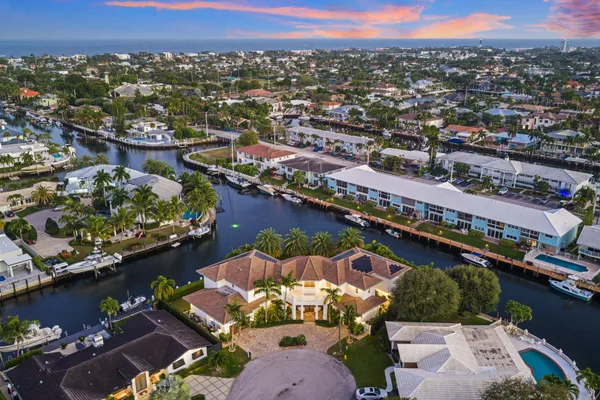 $9,495,000 | 3700 Northeast 24th Avenue, Lighthouse Point, FL 33064