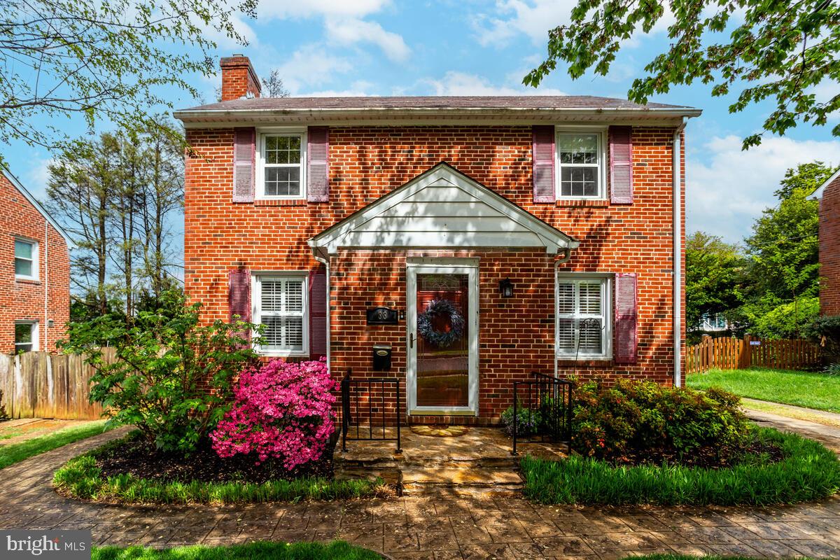 33 Dunmore Road Baltimore, MD 21228 - Photo 2 of 78 a front view of a house with a porch