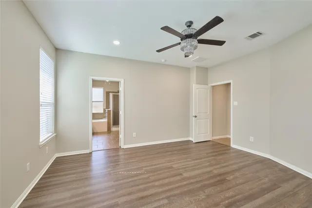 $1,950 | 12635 Lakeshore Drive, Montgomery, TX 77356