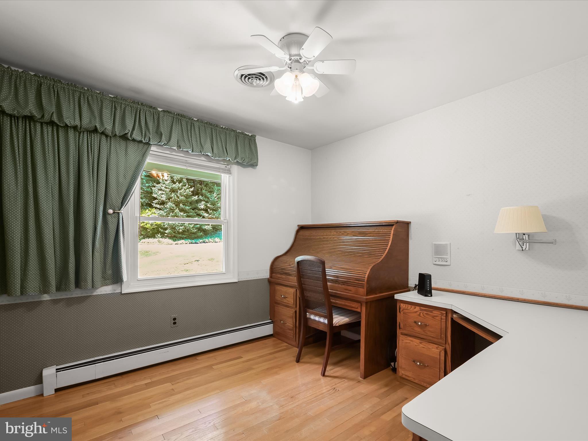 3835 Rinehart Road Westminster, MD 21158 - Photo 35 of 58 Bedroom