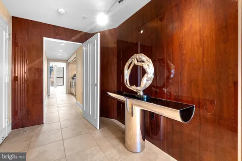 $2,250,000 | 233 South 6th Street, Unit 2009, Philadelphia, PA 19106