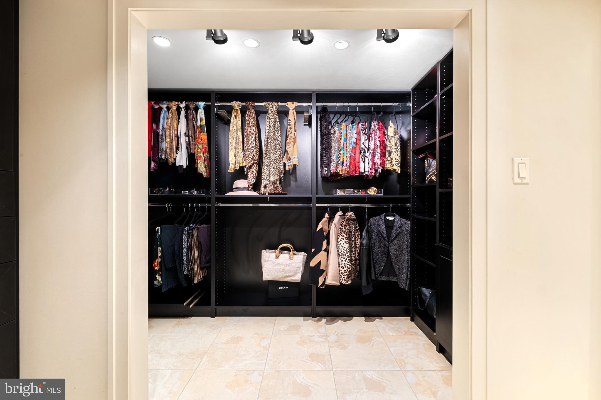 233 South 6th Street, Unit 2009 Philadelphia, PA 19106 - Photo 45 of 55