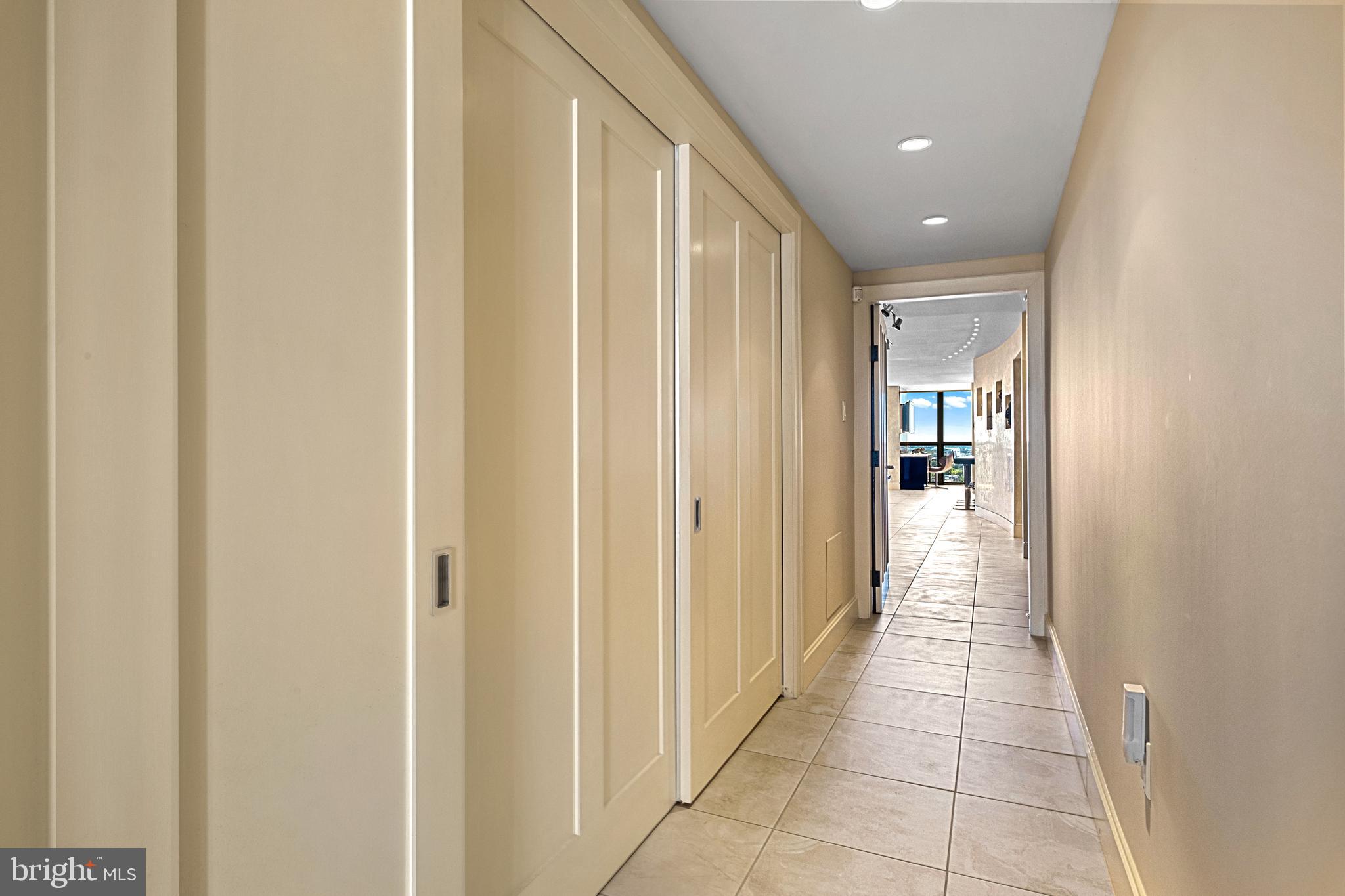 233 South 6th Street, Unit 2009 Philadelphia, PA 19106 - Photo 48 of 55