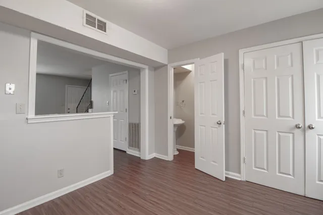 $830 | 363 Peabody Drive, Unit 4, Clarksville, TN 37042