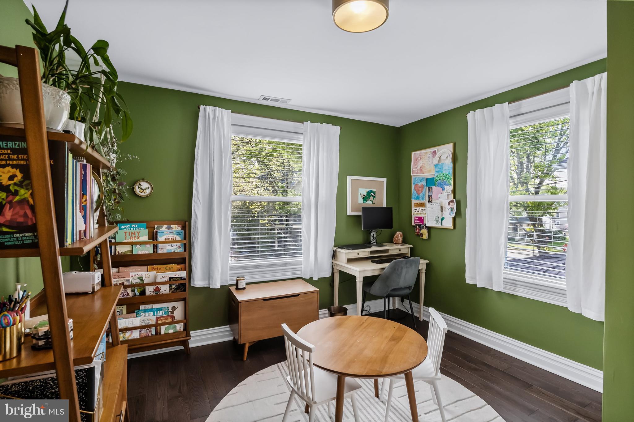43 Estaugh Avenue Haddonfield, NJ 08033 - Photo 26 of 38 a room with furniture and a window