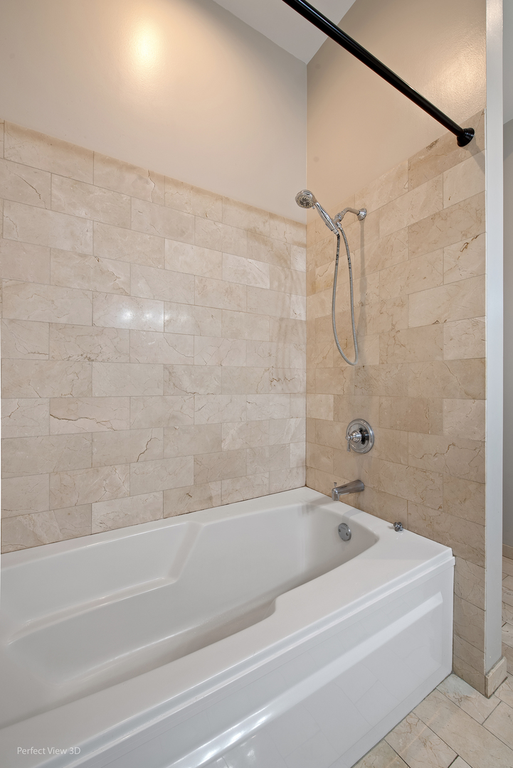 641 West Wayman Street, Unit A Chicago, IL 60661 - Photo 14 of 25