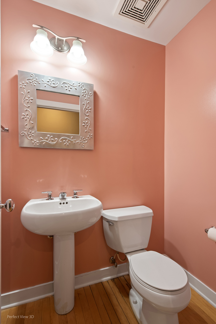 641 West Wayman Street, Unit A Chicago, IL 60661 - Photo 10 of 25