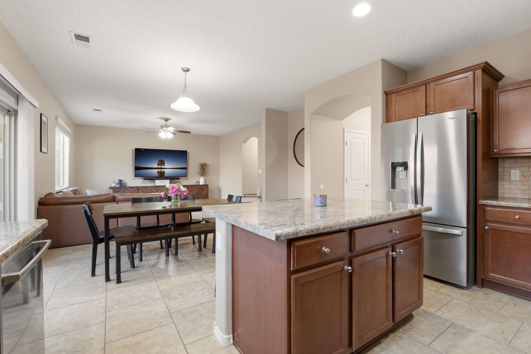 8420 Chilte Pine Road Northwest Albuquerque, NM 87120 - Photo 11 of 36 Gallery Image 11
