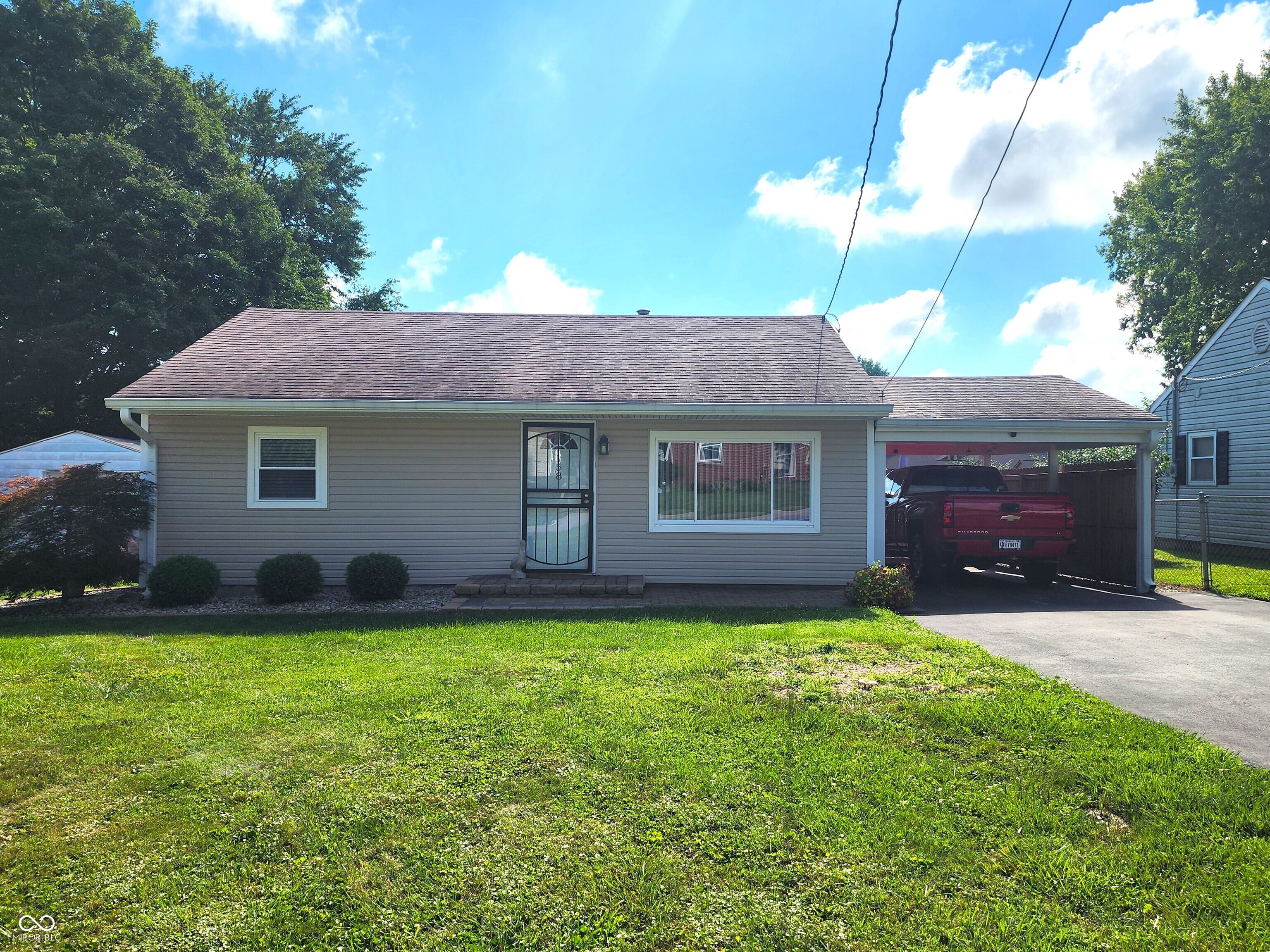 158 South Nursery Road Anderson, IN 46012 - Photo 1 of 33 Gallery Image 1