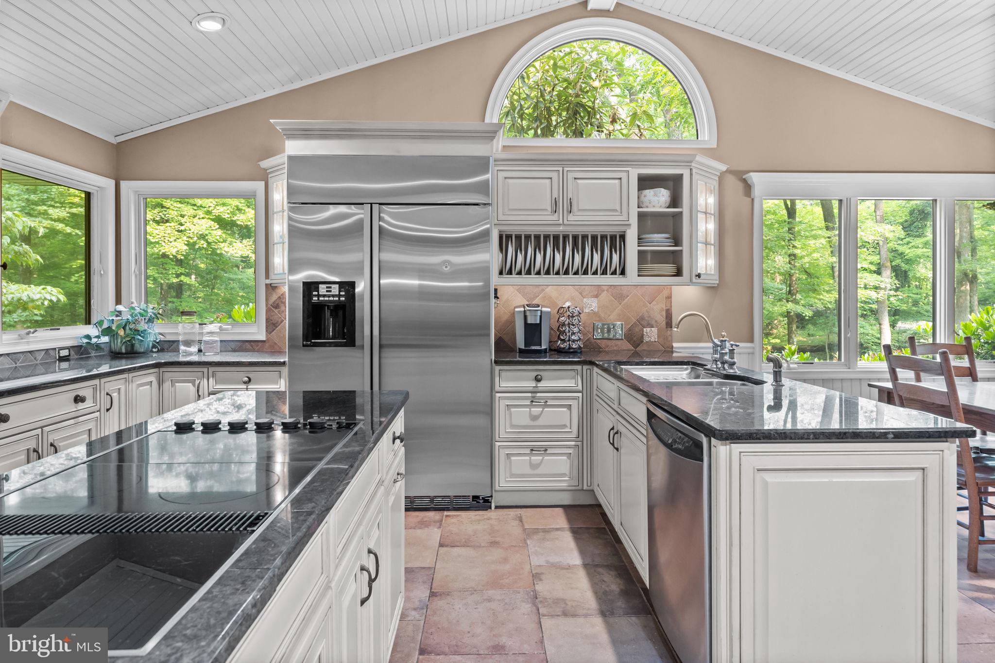 405 Skunk Hollow Road Chalfont, PA 18914 - Photo 11 of 46 Gallery Image 11