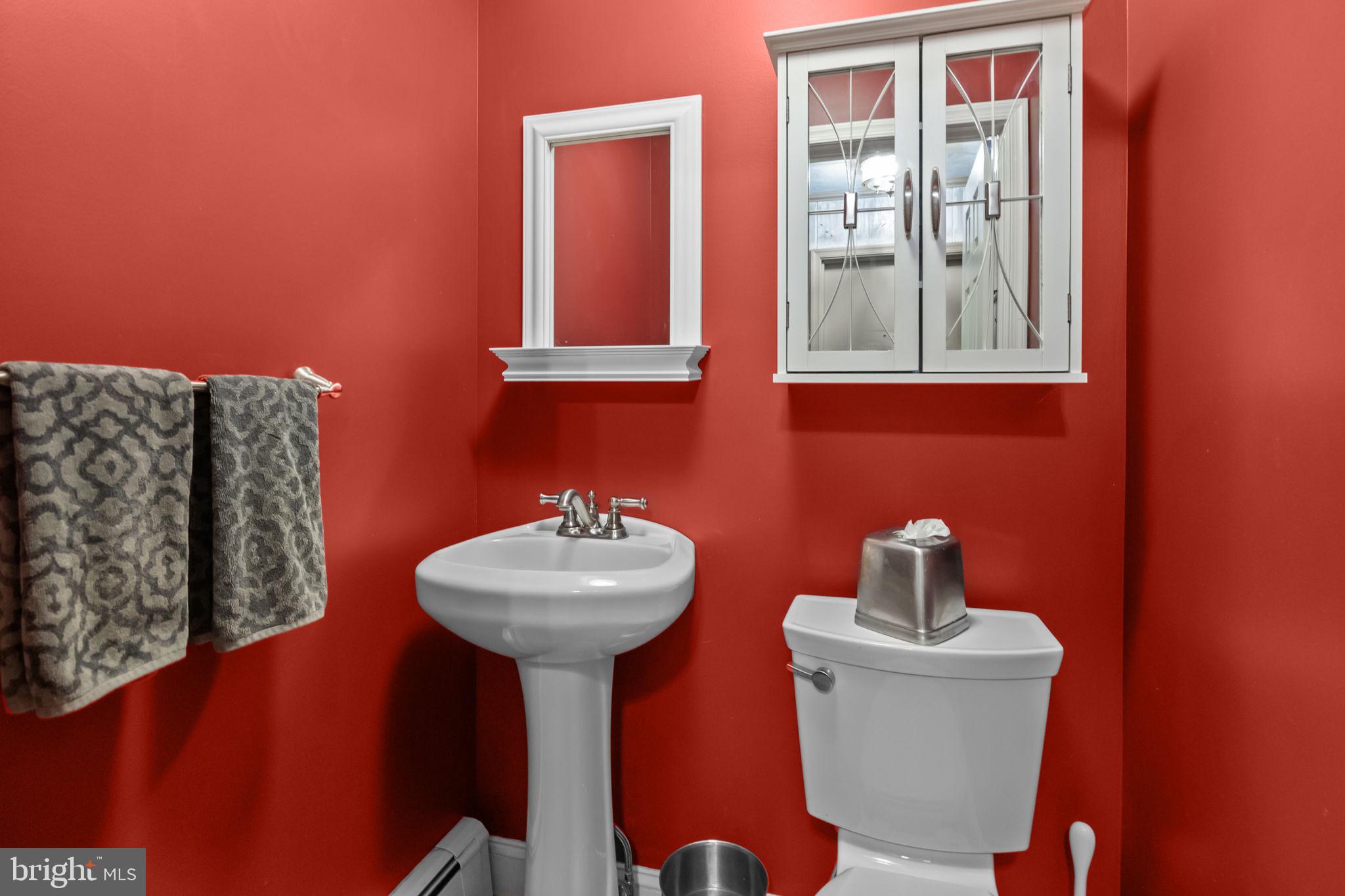 405 Skunk Hollow Road Chalfont, PA 18914 - Photo 18 of 46 Powder Room near the Office/5th bedroom