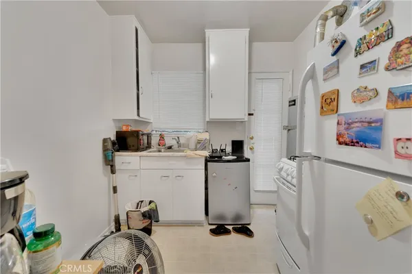 $1,350 | 30 North 1st Street, Unit 4, Alhambra, CA 91801
